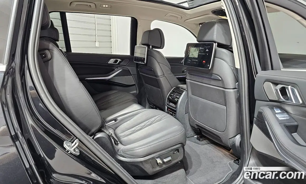 BMW X7 2022 3.0 автомат (гидро), фото 11 BMW X7 2022 3.0 автомат (гидро), фото 11