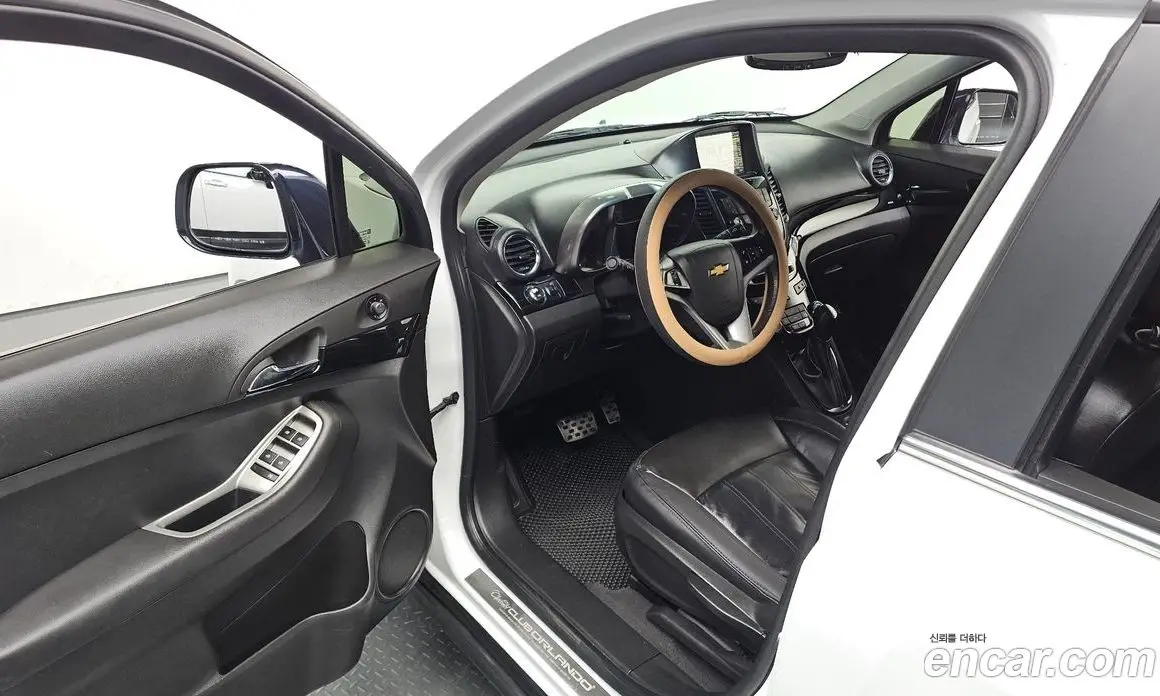 Chevrolet Orlando 2012 2.0 автомат (гидро), фото 10