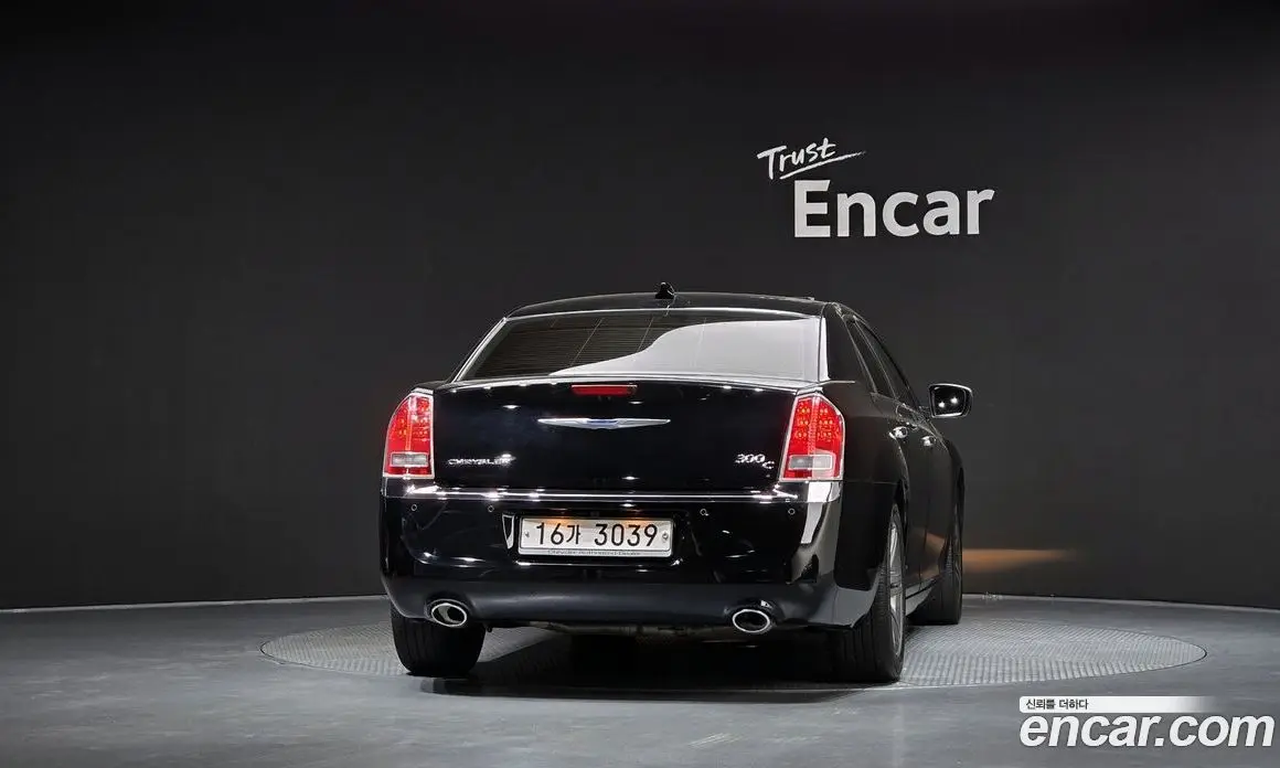 Chrysler 300C 2012 3.6 автомат (гидро), фото 4 Chrysler 300C 2012 3.6 автомат (гидро), фото 4