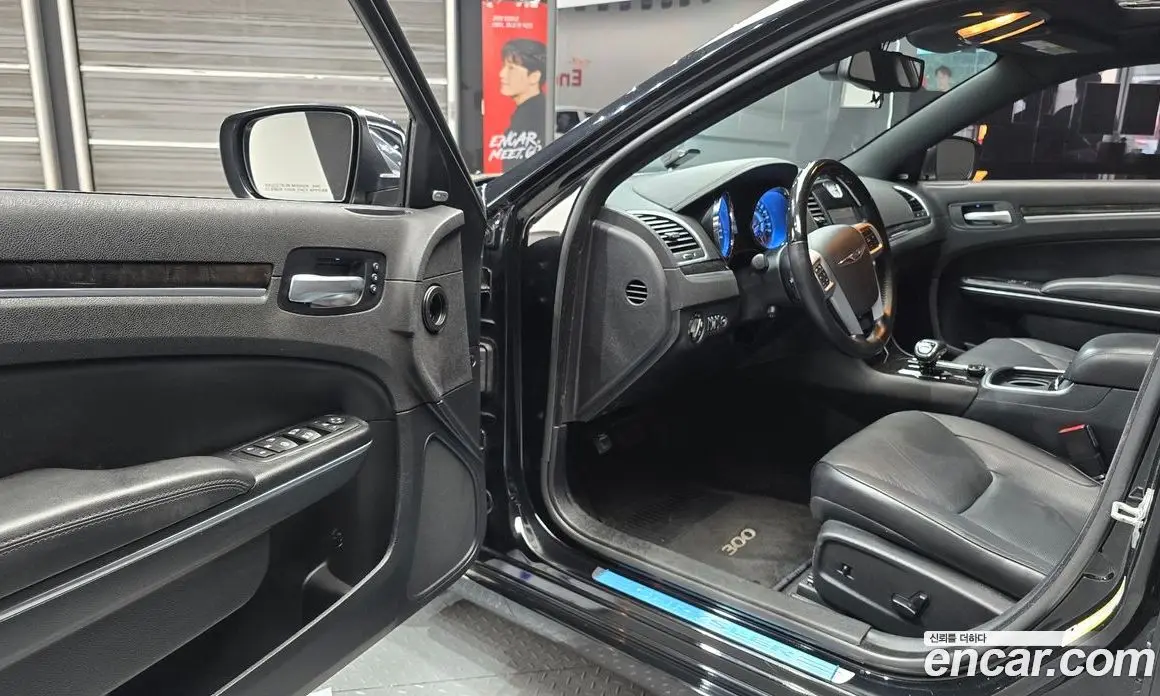 Chrysler 300C 2012 3.6 автомат (гидро), фото 10 Chrysler 300C 2012 3.6 автомат (гидро), фото 10