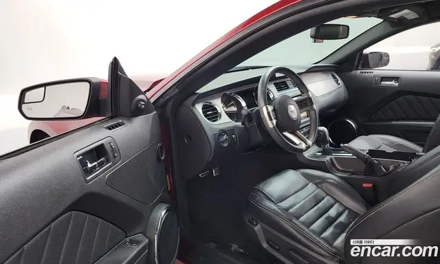 Ford Mustang 2013 3.7 автомат (гидро), миниатюра 10 Ford Mustang 2013 3.7 автомат (гидро), миниатюра 10
