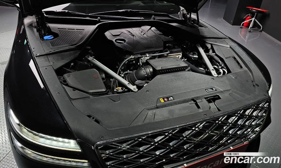 Genesis G80 2024 2.5 автомат (гидро), фото 6
