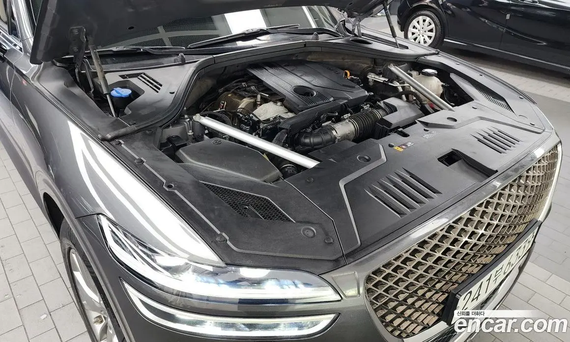 Genesis GV70 2021 2.2 автомат (гидро), фото 6 Genesis GV70 2021 2.2 автомат (гидро), фото 6