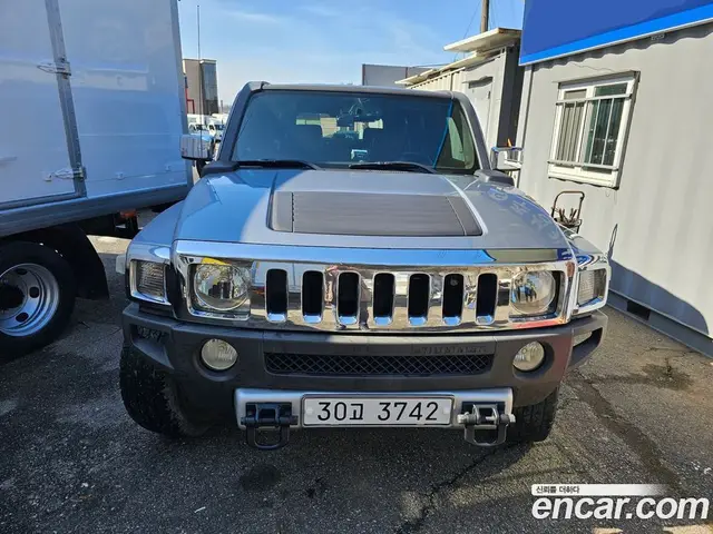 Hummer H3, 2008, 177 587 км