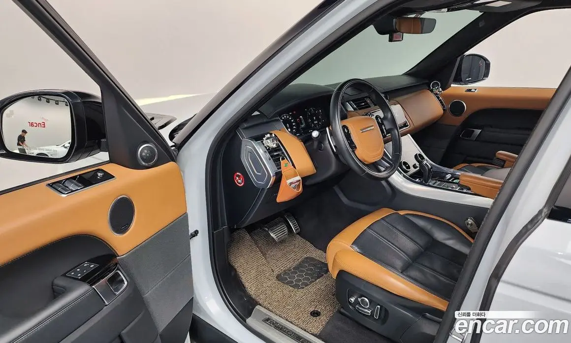 Land Rover Range Rover Sport 2019 3.0 автомат (гидро), фото 10 Land Rover Range Rover Sport 2019 3.0 автомат (гидро), фото 10