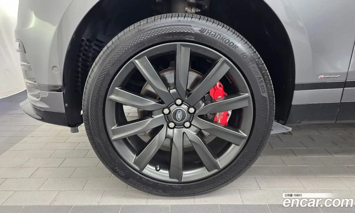 Land Rover Range Rover Velar 2017 3.0 автомат (гидро), фото 5 Land Rover Range Rover Velar 2017 3.0 автомат (гидро), фото 5