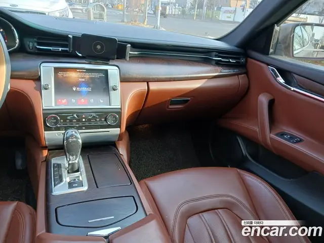 Maserati Quattroporte 2016 3.0 автомат (гидро), миниатюра 9