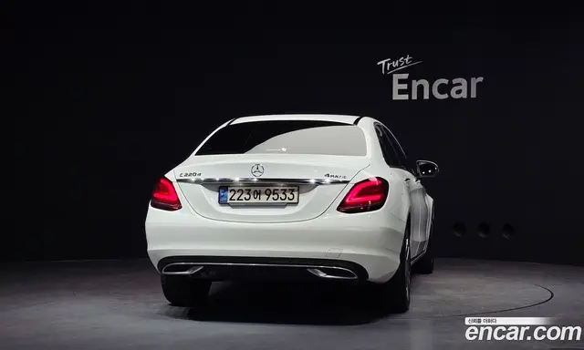 Mercedes-Benz C-Class 2020 1.9 автомат (гидро), миниатюра 4 Mercedes-Benz C-Class 2020 1.9 автомат (гидро), миниатюра 4