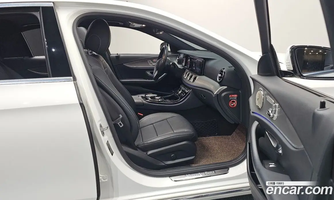 Mercedes-Benz E-Class 2018 2.0 автомат (гидро), фото 11