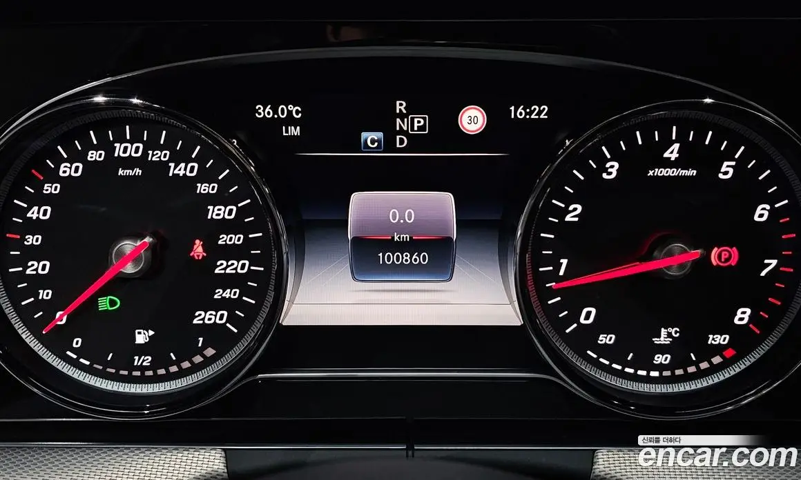 Mercedes-Benz E-Class 2018 2.0 автомат (гидро), фото 8