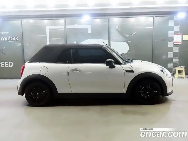 Mini Cooper Convertible 2024 1.5 автомат (гидро), миниатюра 3 Mini Cooper Convertible 2024 1.5 автомат (гидро), миниатюра 3