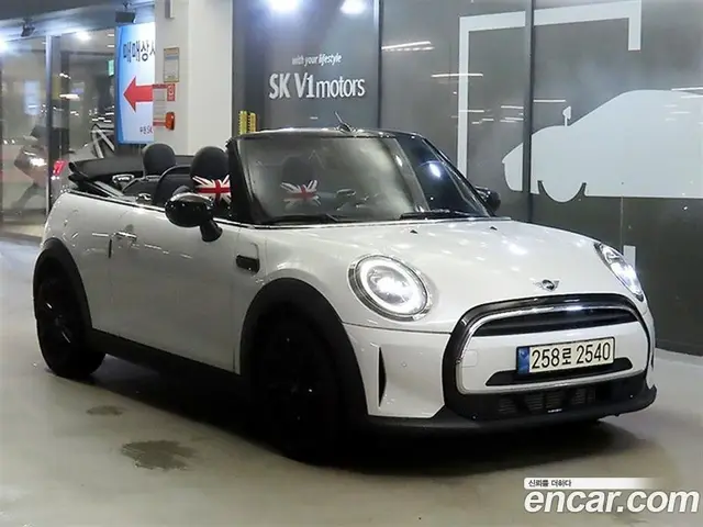 Mini Cooper Convertible 2024 1.5 автомат (гидро), миниатюра 6 Mini Cooper Convertible 2024 1.5 автомат (гидро), миниатюра 6