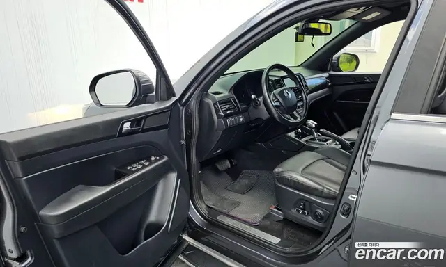 SsangYong Rexton 2020 2.2 автомат (гидро), миниатюра 10 SsangYong Rexton 2020 2.2 автомат (гидро), миниатюра 10