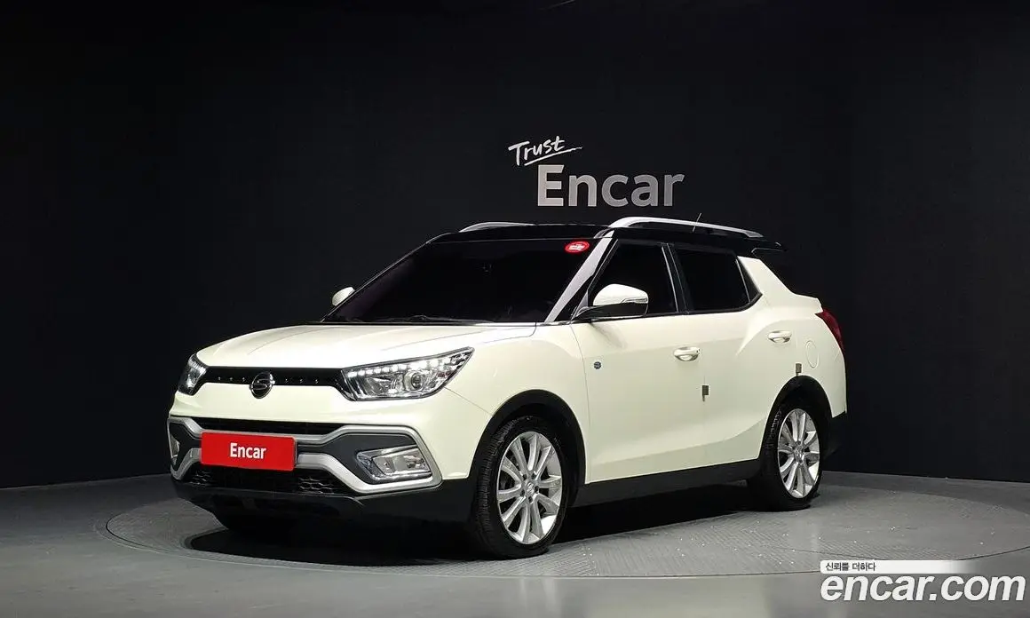 SsangYong TIBOLI 2016 1.6 автомат (гидро), фото 1