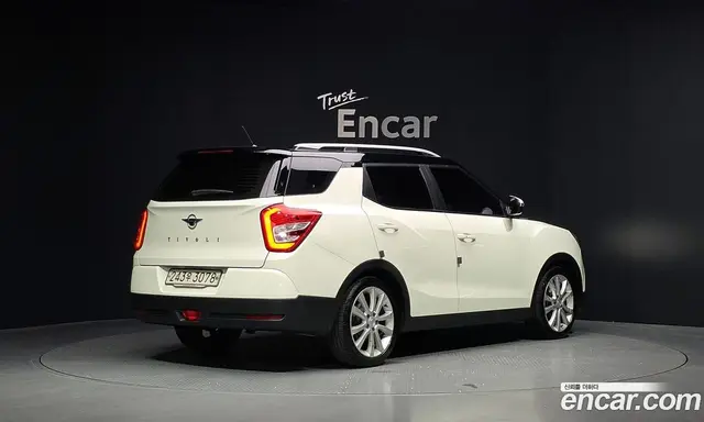 SsangYong TIBOLI 2016 1.6 автомат (гидро), миниатюра 2
