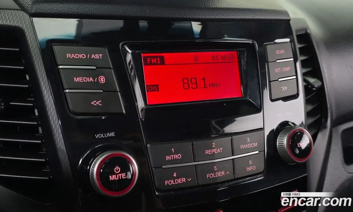 SsangYong TIBOLI 2017 1.6 автомат (гидро), фото 14
