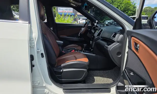 SsangYong TIBOLI 2018 1.6 автомат (гидро), миниатюра 11