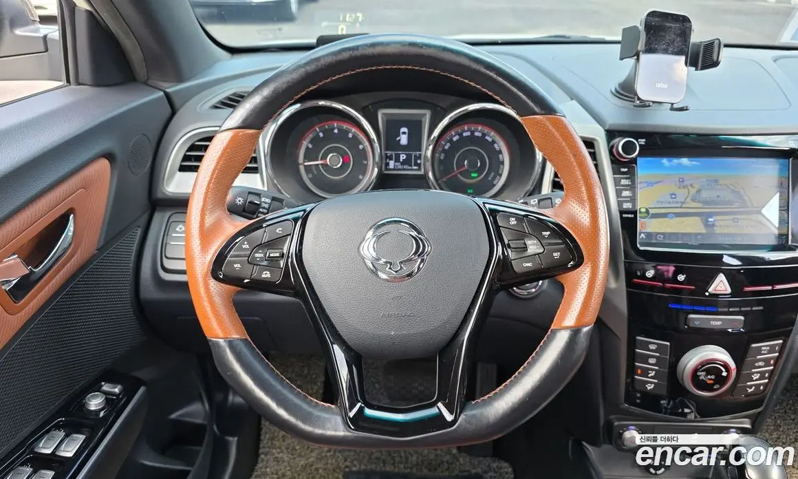 SsangYong TIBOLI 2018 1.6 автомат (гидро), фото 13