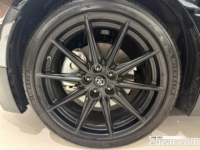 Toyota 86 2025 2.4 механика, миниатюра 5 Toyota 86 2025 2.4 механика, миниатюра 5