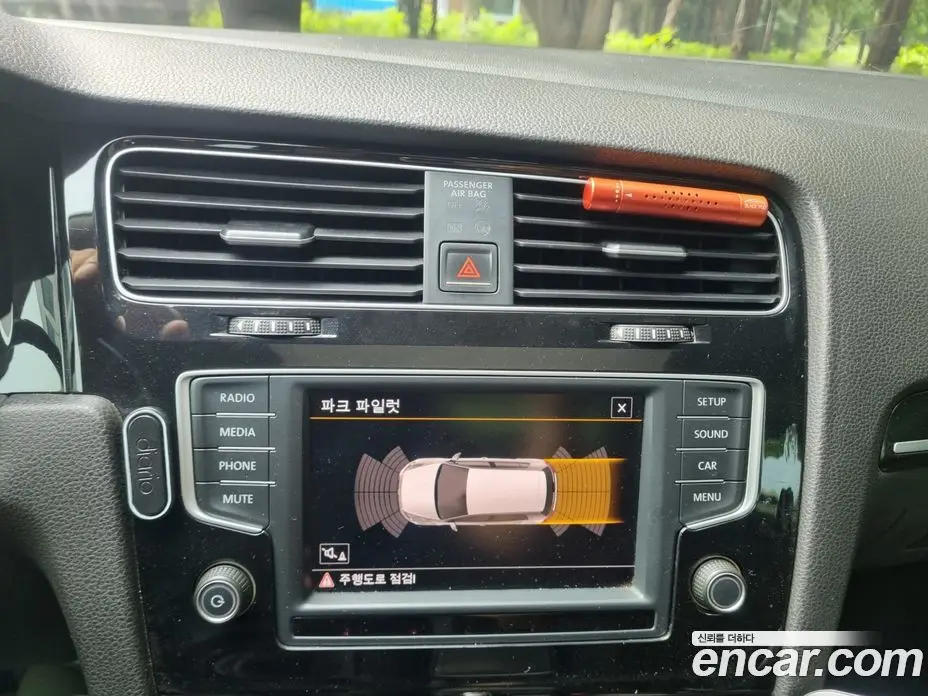 Volkswagen Golf 2015 2.0 автомат (гидро), фото 18 Volkswagen Golf 2015 2.0 автомат (гидро), фото 18