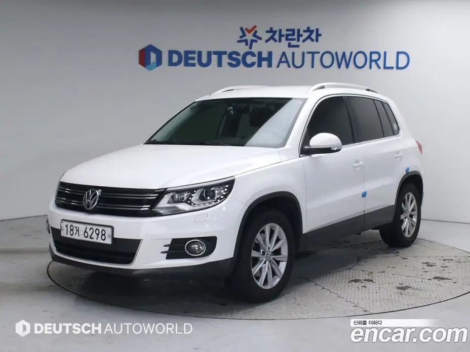 Volkswagen Tiguan 2012 2.0 автомат (гидро), фото 1 Volkswagen Tiguan 2012 2.0 автомат (гидро), фото 1