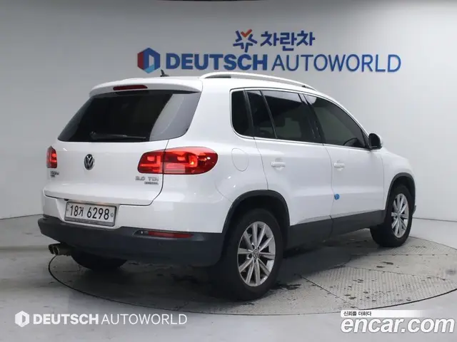 Volkswagen Tiguan 2012 2.0 автомат (гидро), миниатюра 2 Volkswagen Tiguan 2012 2.0 автомат (гидро), миниатюра 2