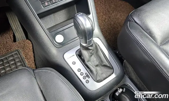 Volkswagen Tiguan 2014 2.0 автомат (гидро), миниатюра 9