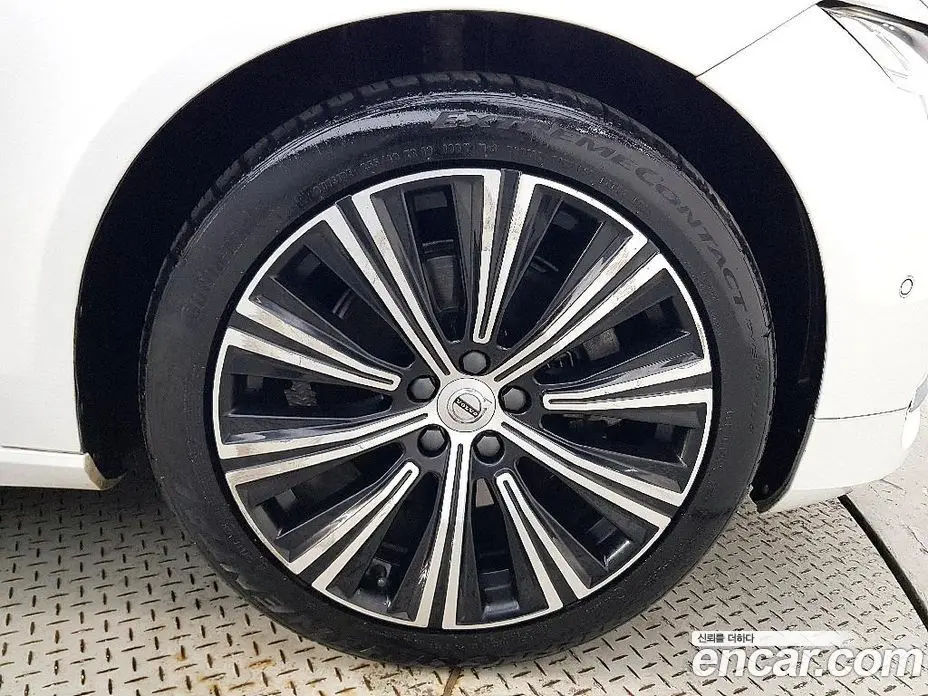 Volvo S90 2022 2.0 автомат (гидро), фото 5 Volvo S90 2022 2.0 автомат (гидро), фото 5