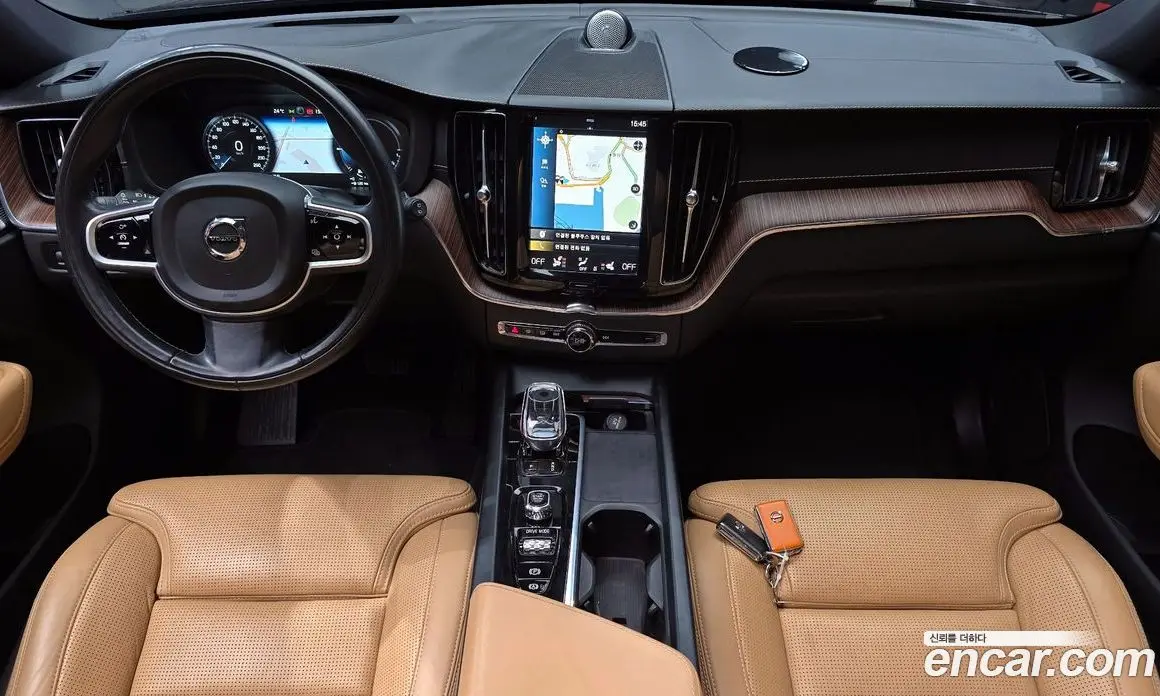 Volvo XC60 2021 2.0 автомат (гидро), фото 7 Volvo XC60 2021 2.0 автомат (гидро), фото 7