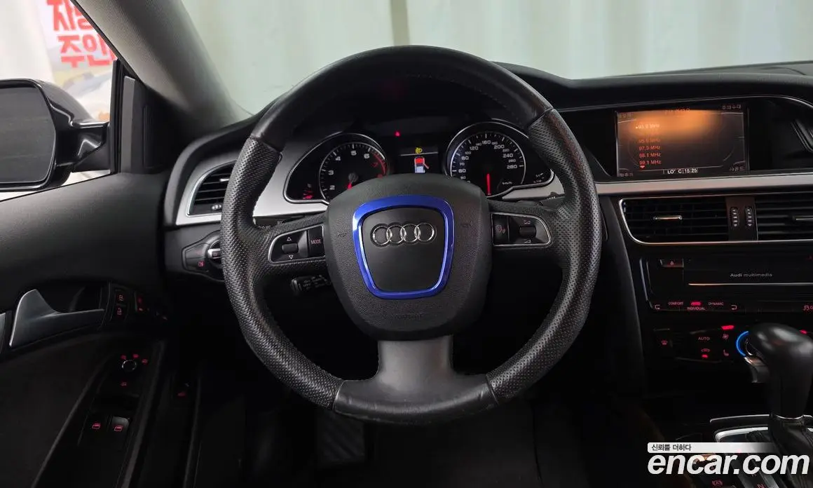 Audi A5 2011 2.0 автомат (гидро), фото 13