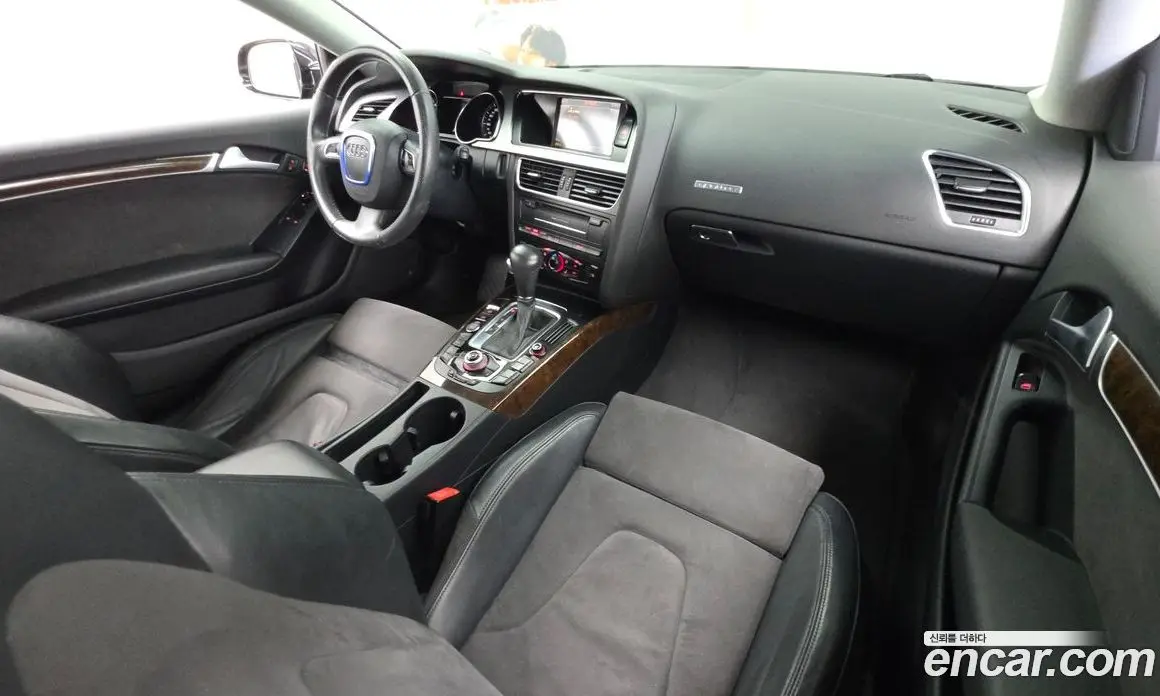 Audi A5 2011 2.0 автомат (гидро), фото 7