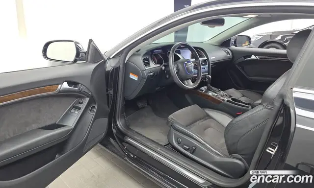 Audi A5 2011 2.0 автомат (гидро), миниатюра 10