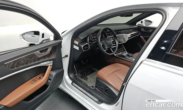 Audi A6 2022 2.0 автомат (гидро), миниатюра 11
