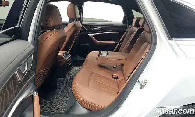 Audi A6 2022 2.0 автомат (гидро), миниатюра 12