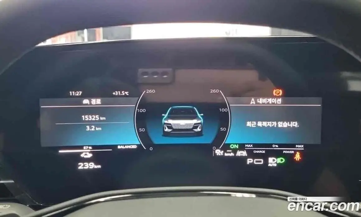 Audi A6 e-tron 2025 1.0 автомат (гидро), фото 11