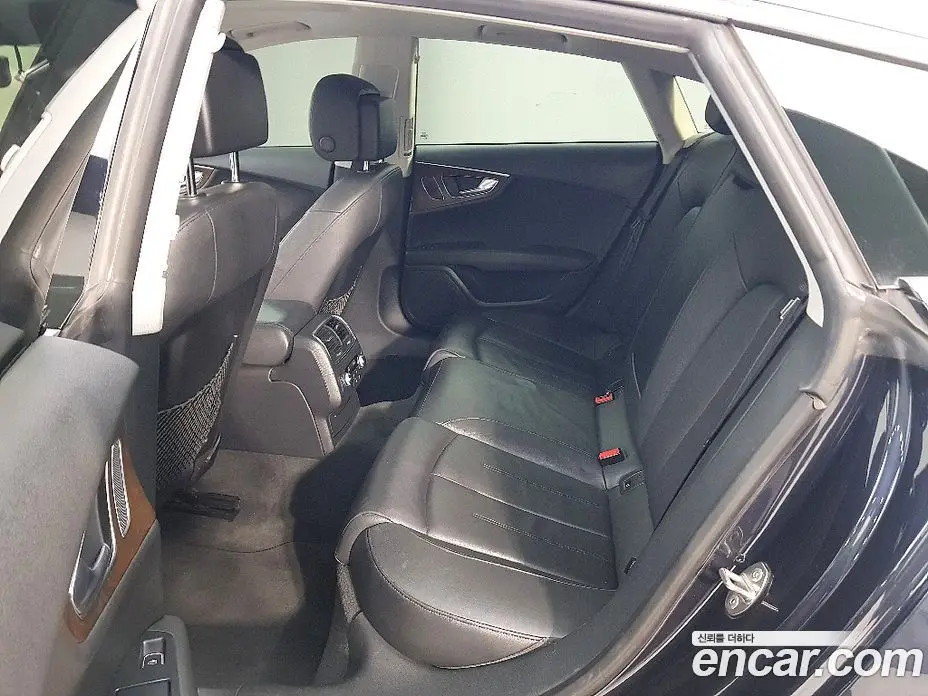 Audi A7 2014 3.0 автомат (гидро), фото 9 Audi A7 2014 3.0 автомат (гидро), фото 9