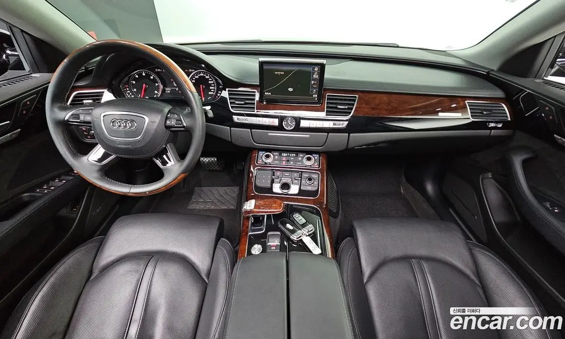Audi A8 2012 4.2 автомат (гидро), фото 7 Audi A8 2012 4.2 автомат (гидро), фото 7
