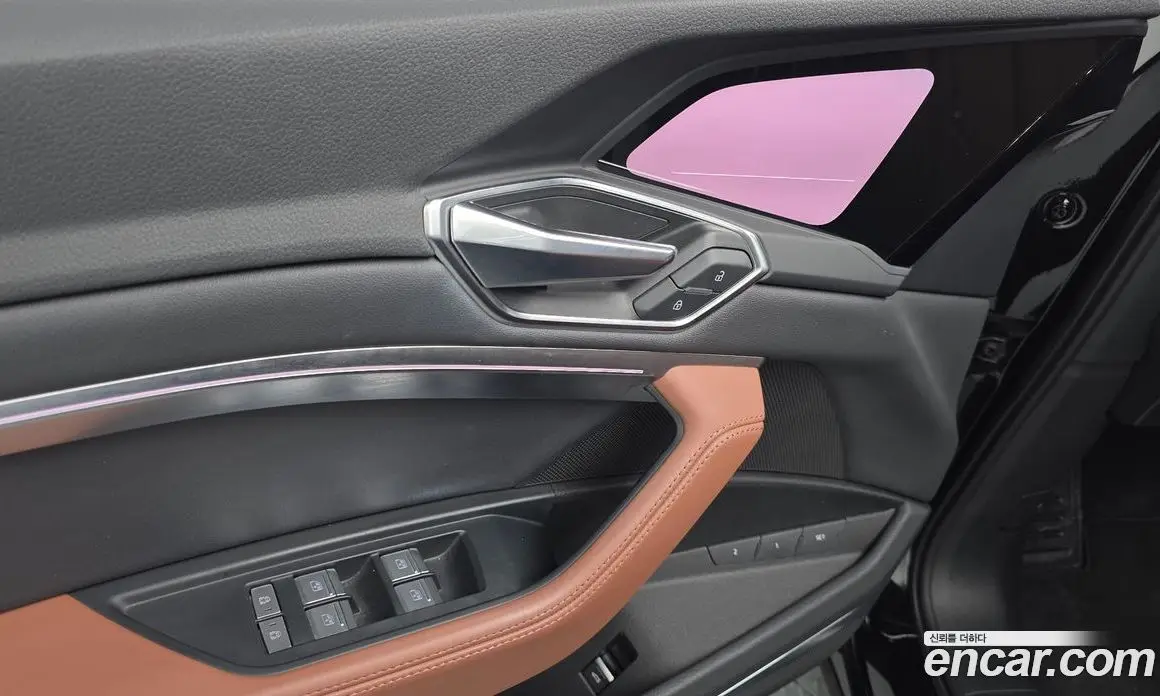 Audi e-tron 2023 0.2 автомат (гидро), фото 14 Audi e-tron 2023 0.2 автомат (гидро), фото 14
