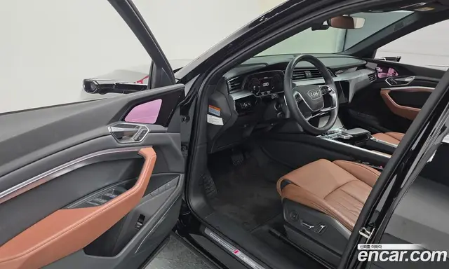 Audi e-tron 2023 0.2 автомат (гидро), миниатюра 10 Audi e-tron 2023 0.2 автомат (гидро), миниатюра 10