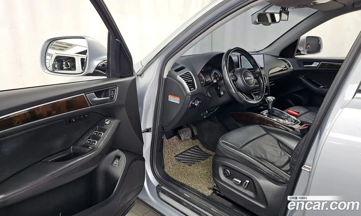 Audi Q5 2015 2.0 автомат (гидро), фото 10 Audi Q5 2015 2.0 автомат (гидро), фото 10