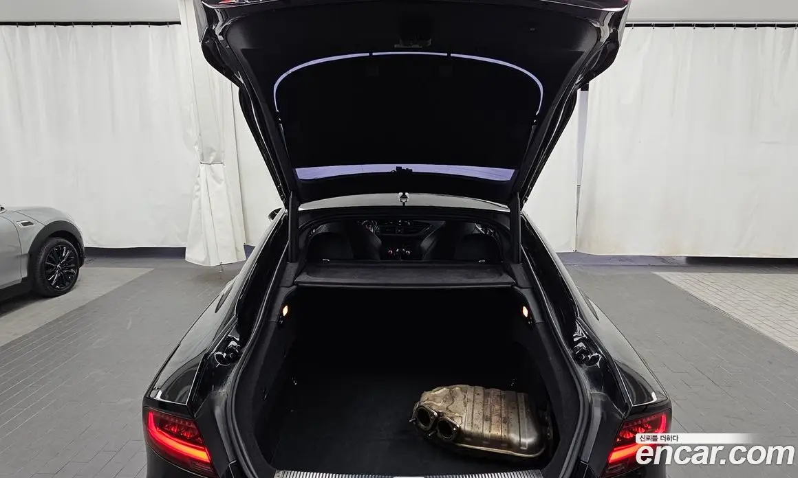 Audi RS7 2014 4.0 автомат (гидро), фото 20 Audi RS7 2014 4.0 автомат (гидро), фото 20