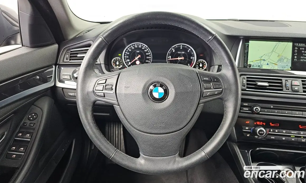 BMW 5 серия 2013 2.0 автомат (гидро), фото 13