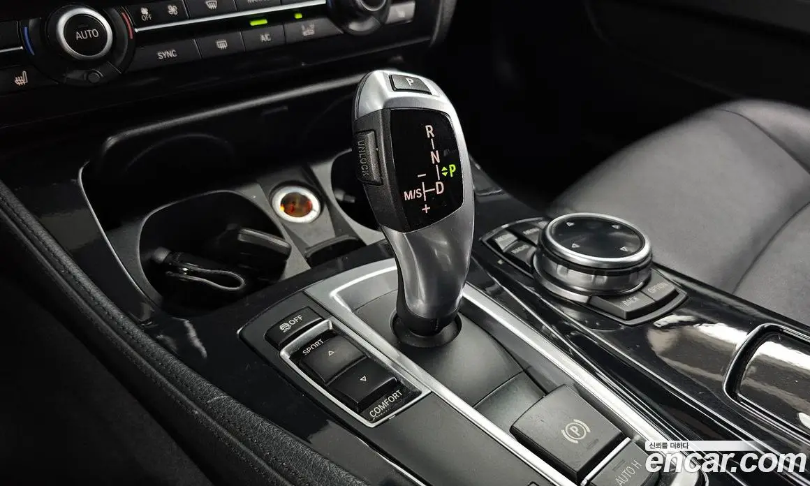 BMW 5 серия 2013 2.0 автомат (гидро), фото 9