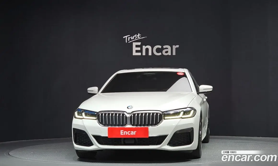 BMW 5 серия 2023 2.0 автомат (гидро), фото 3