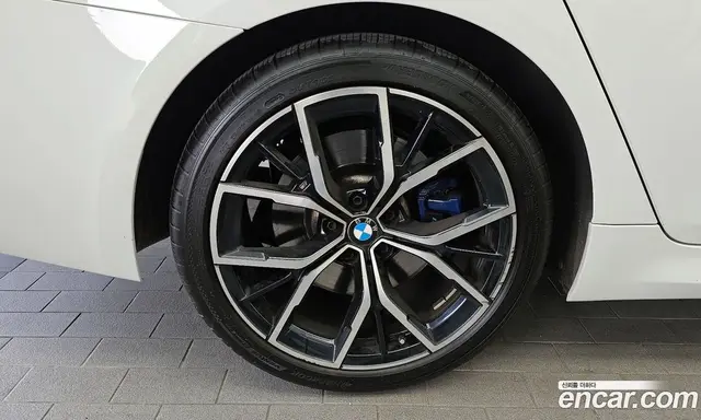 BMW 5 серия 2023 2.0 автомат (гидро), миниатюра 5