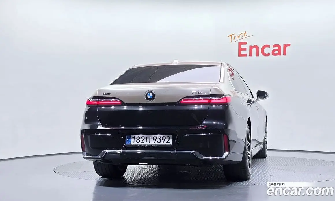 BMW 7 серия 2024 3.0 автомат (гидро), фото 4 BMW 7 серия 2024 3.0 автомат (гидро), фото 4