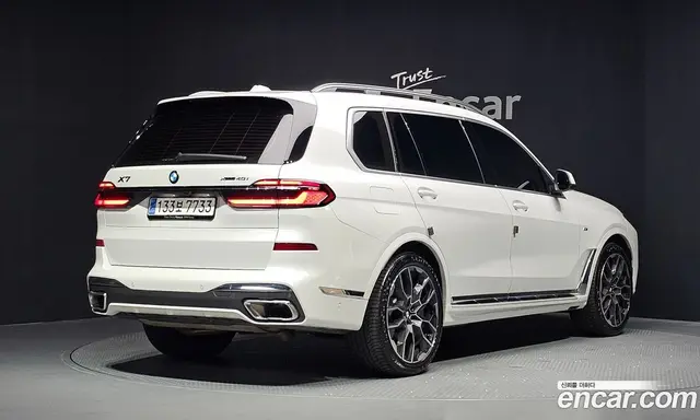 BMW X7 2025 3.0 автомат (гидро), миниатюра 2