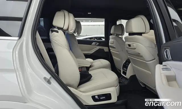 BMW X7 2025 3.0 автомат (гидро), миниатюра 12