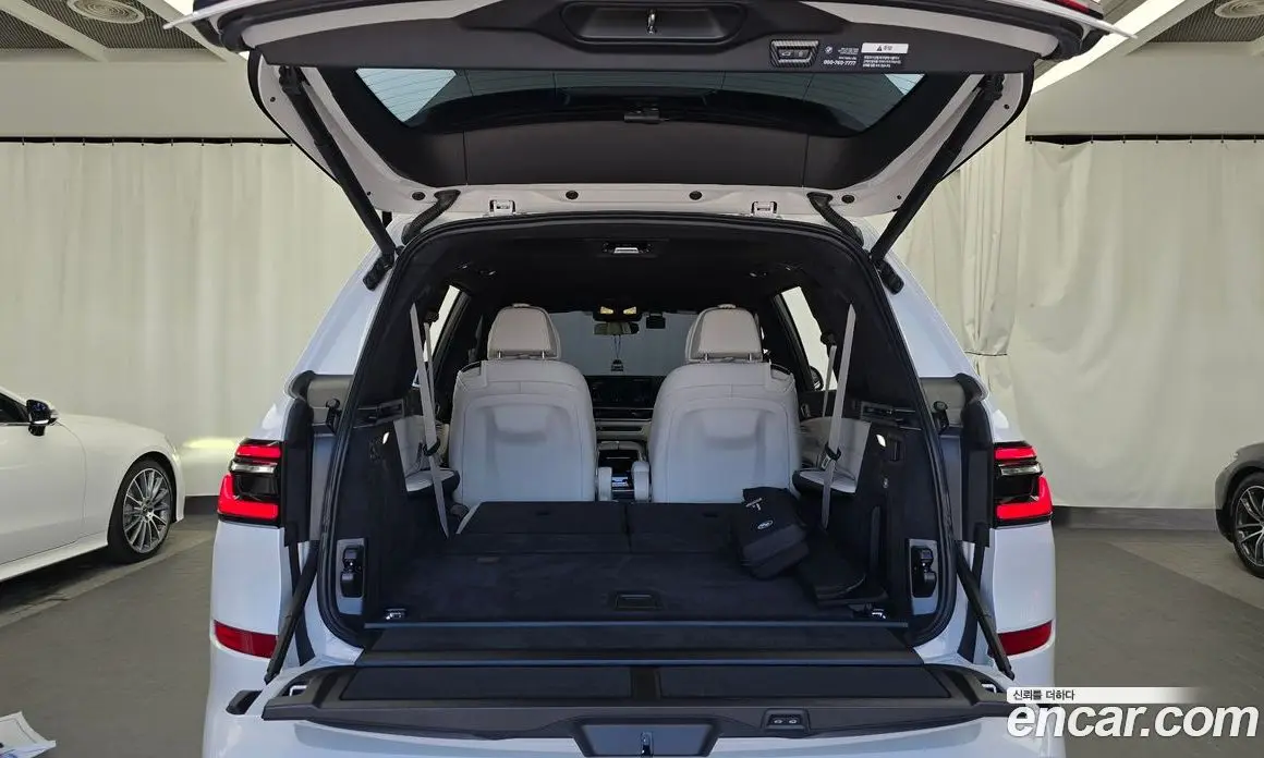 BMW X7 2025 3.0 автомат (гидро), фото 20