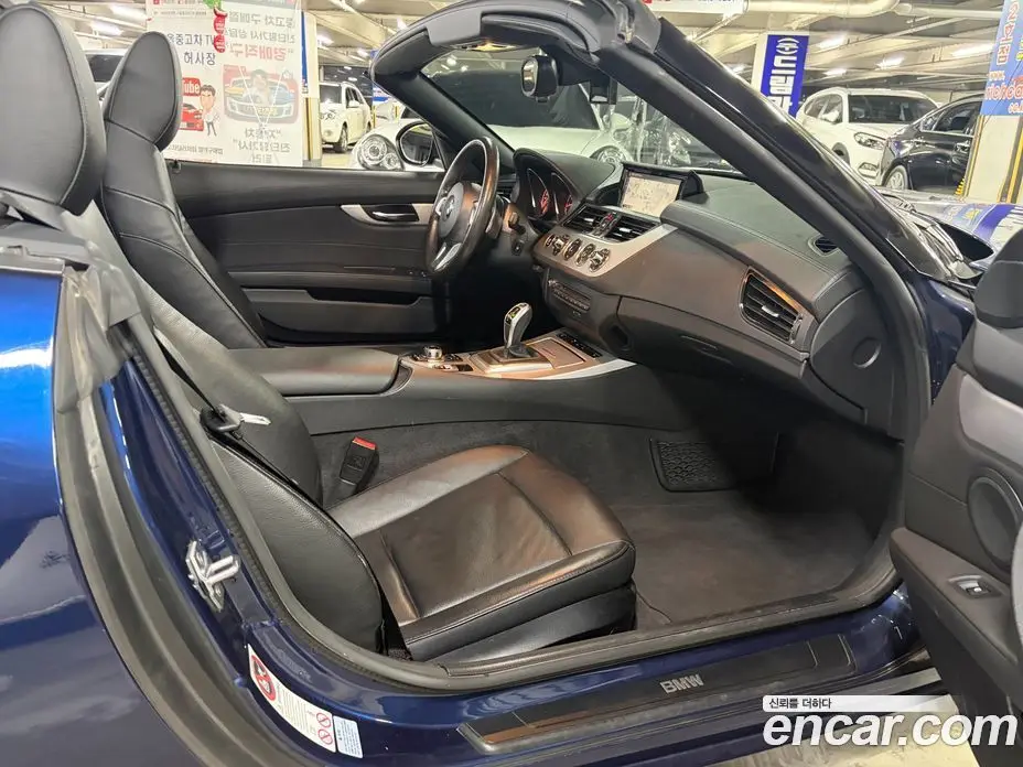 BMW Z4 2014 2.0 автомат (гидро), фото 12 BMW Z4 2014 2.0 автомат (гидро), фото 12